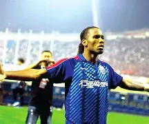 关于德罗巴回归赛场，战术调整首场状态亮眼，SKT观众沸腾！的信息